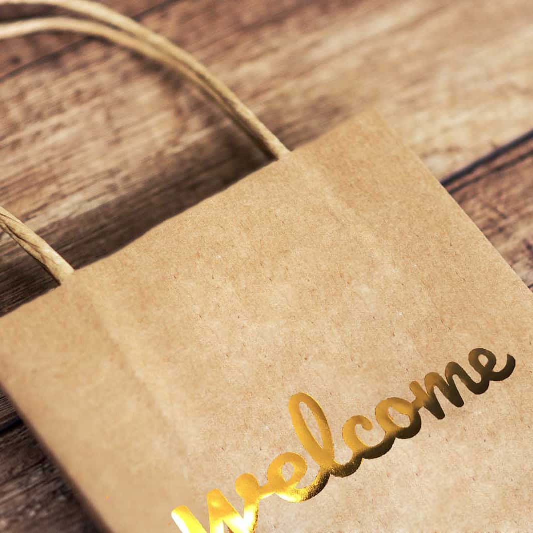 Welcome Gift Bags - 12 Pack - Merry Expressions